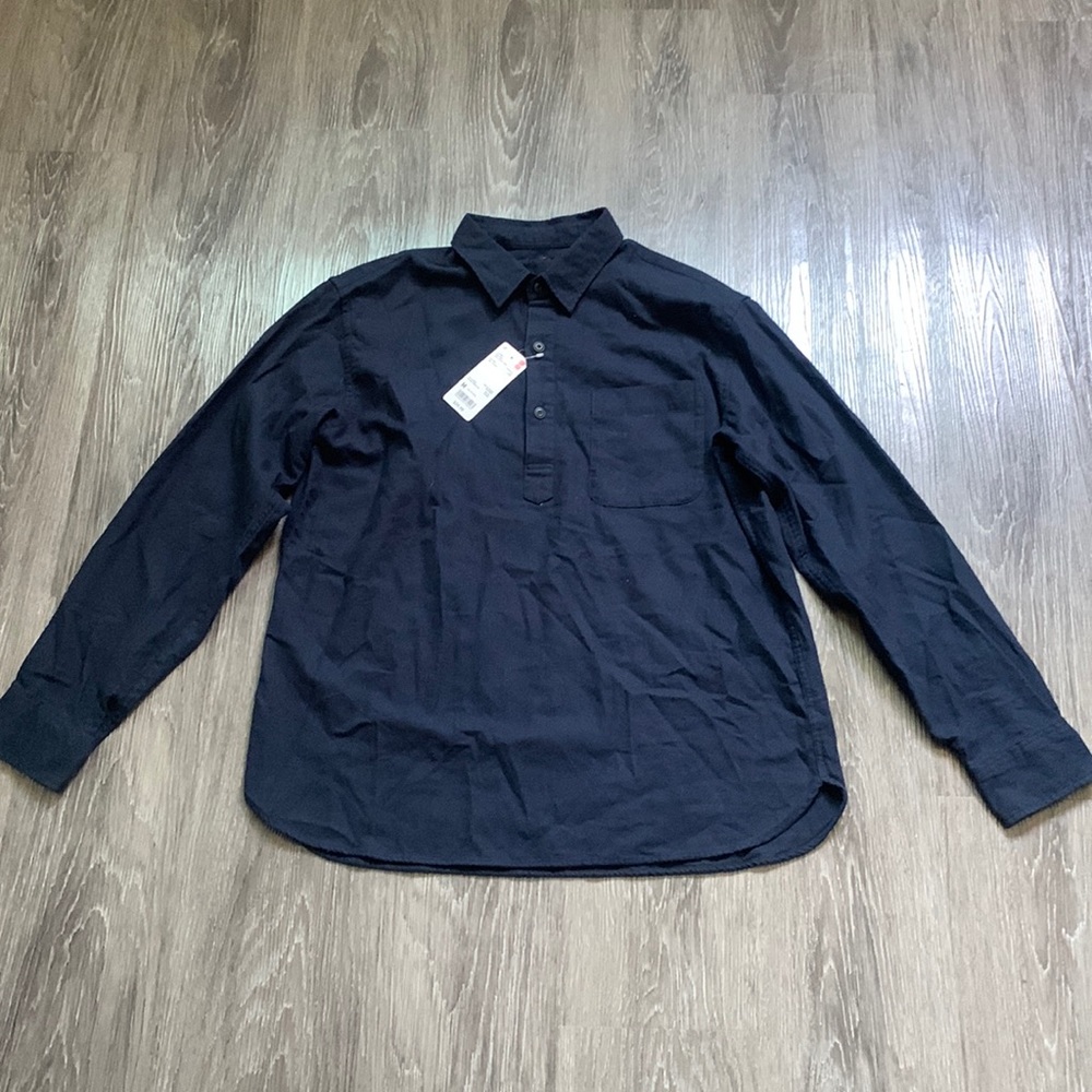 Uniqlo Shirt